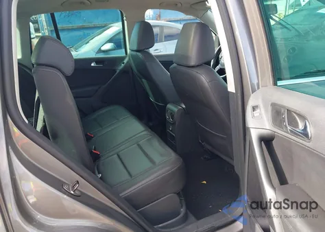 2011 Volkswagen Tiguan Se из США, поврежденный, VIN WVGAV7AX0BW521029